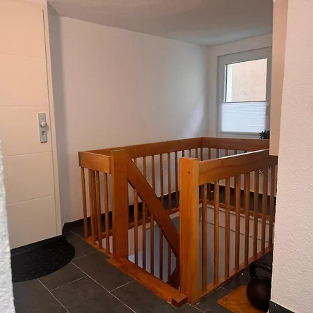 Daire Traumhaft Modernes Mit Doppelbett,,,,gemeinschaftsbad Und Wc In 78554 Aldingen (Tuttlingen)